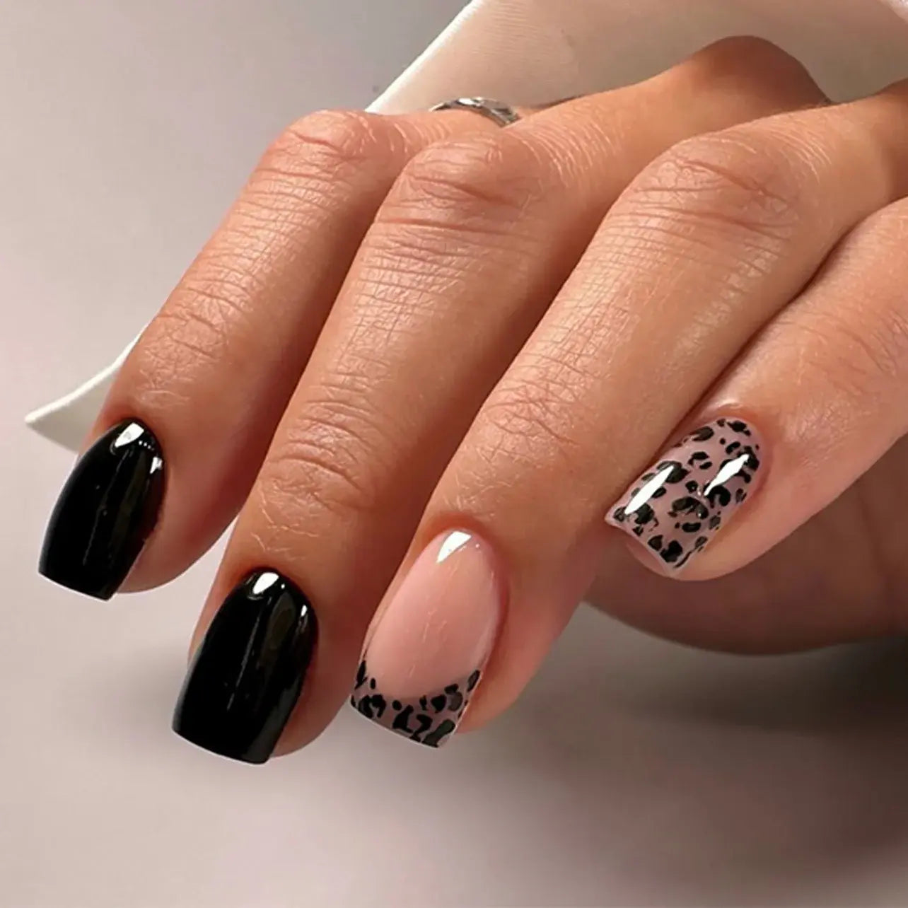 Milky White Press on Nails | Curvlife Nail | 30Pcs | Glossy Natural Finish | Easy Apply, Comfortable & Durable | Daily, Business & Elegant Nail Art | Summervibes