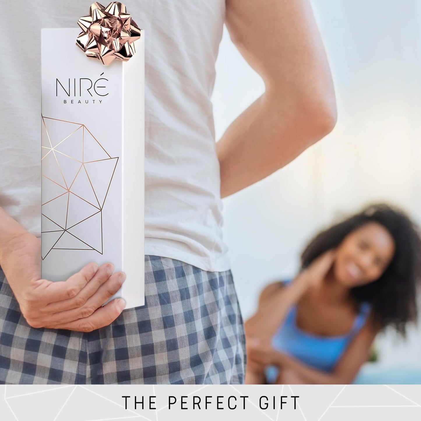 15-Piece Award-Winning Professional Makeup Brush Set - Vegan Brushes with Case, Sponge, Cleaner, and Guide in Gift Box